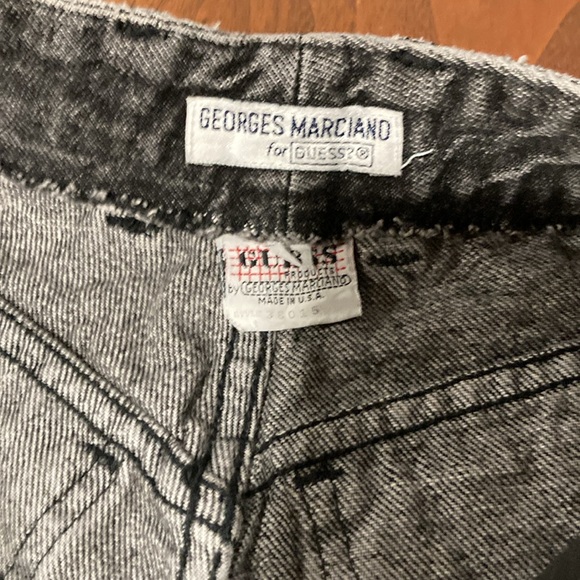 80’s vtg high waist Guess? Jeans black stonewash 28 - Picture 7 of 14